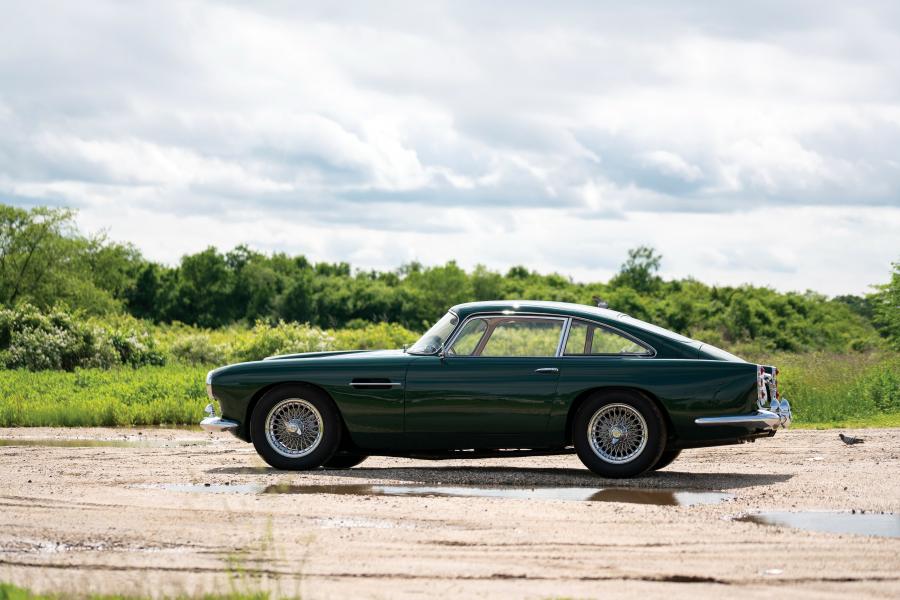  Aston Martin DB4 (Series II) 1960 года  (NA) (фото 37 из 41)
